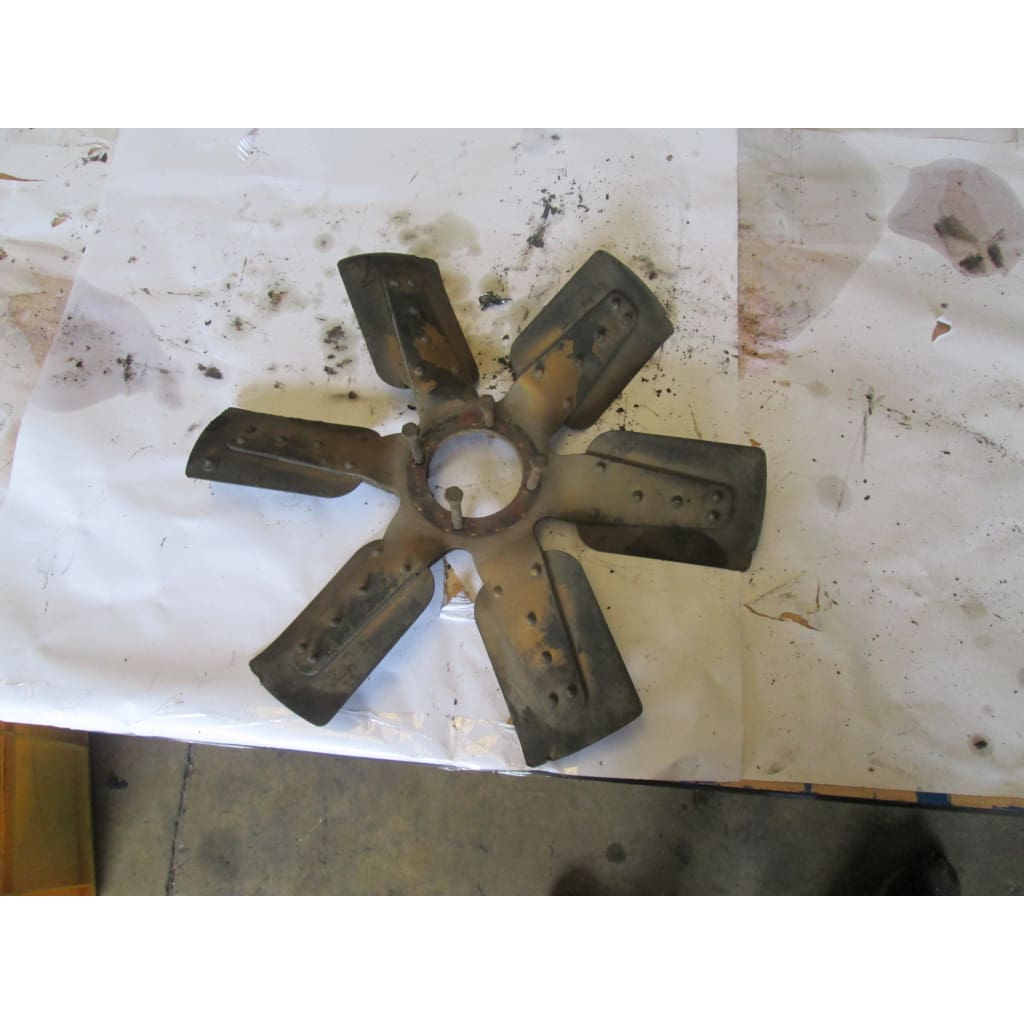 Caterpillar V80 Fan Blade - Parts