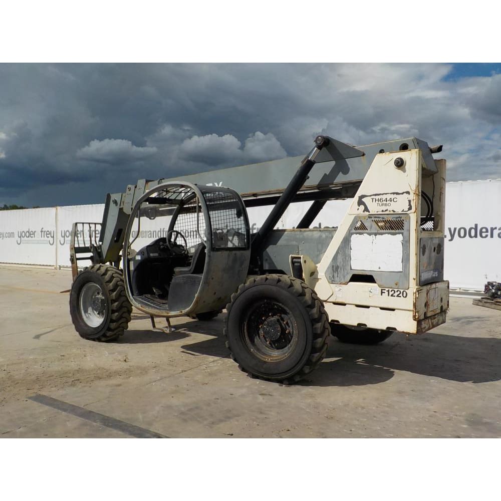 Terex TH644C 6000 lb. Diesel 4x4 Telehandler Forklift w/ Telescoping Boom 44ft - Forklifts