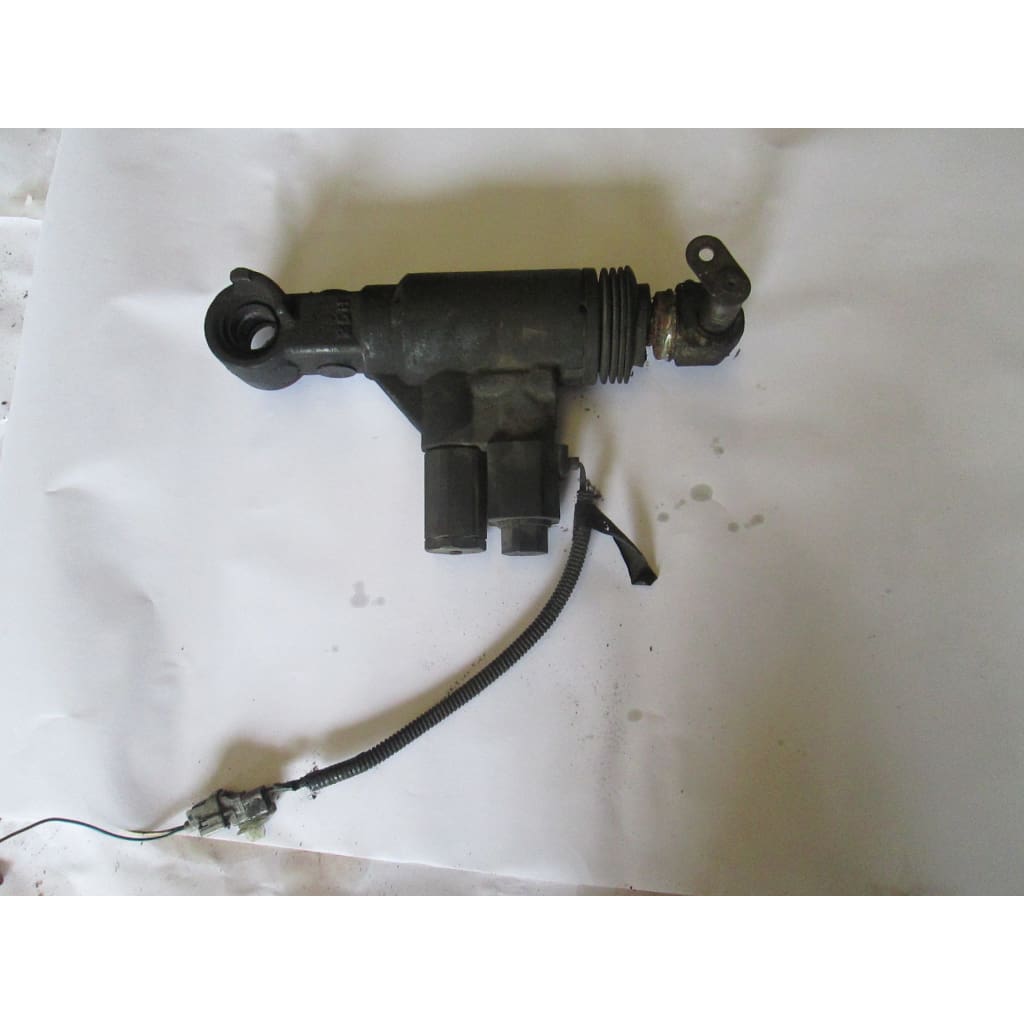 Toyota 7FGCU15 Nishina 43610-26620-71 SAS Swing Lock Stability Cylinder - Parts