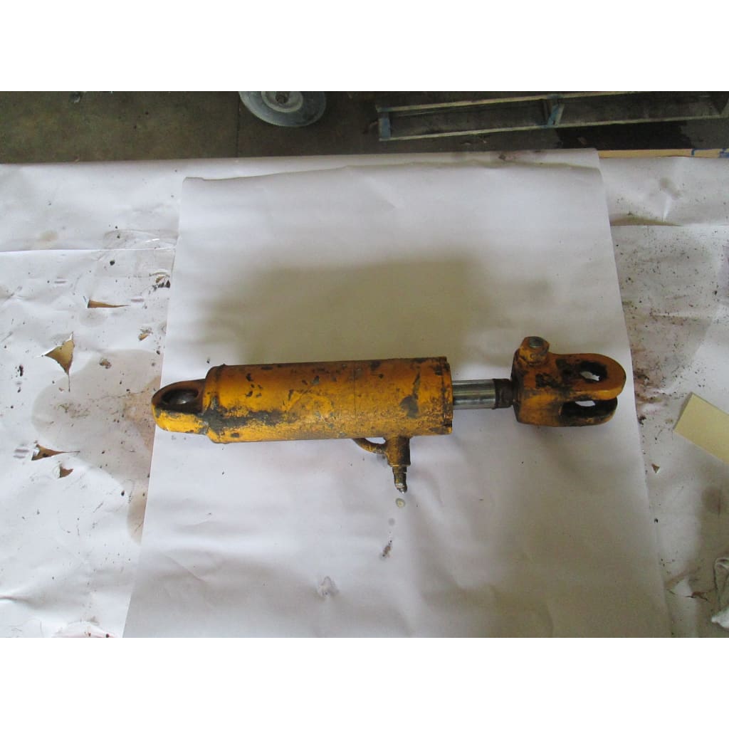 Yale Tilt Cylinder - Parts